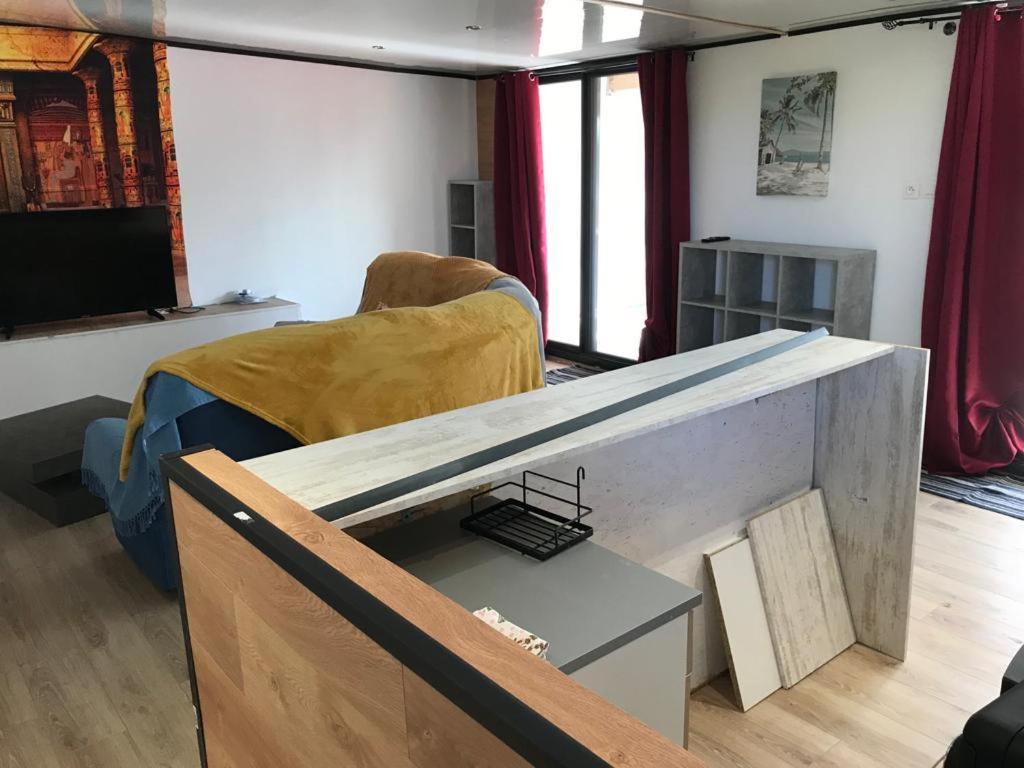 Le Flamboyant Avec Piscine Chauffee 30° Et Jacuzzi Saint-André Exterior foto